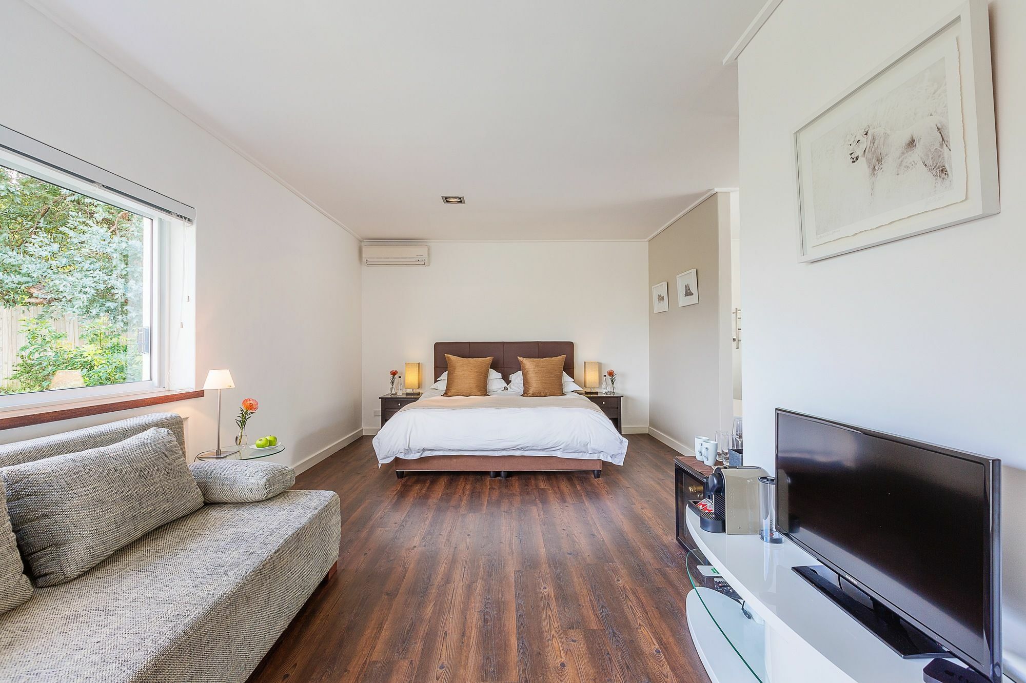 Cube Guest House Хаут-Бей Экстерьер фото